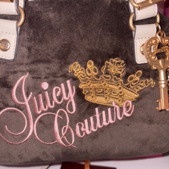 Juicy Couture The Key To Juicy Dome Satchel Bag Chocolate Brown - Picture 2 of 3